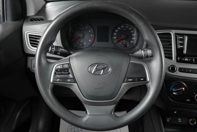Hyundai Solaris II Рестайлинг с пробегом 2021 года, цена 1 459 000 рублей, 116746 км, седан, Автокод Объявления