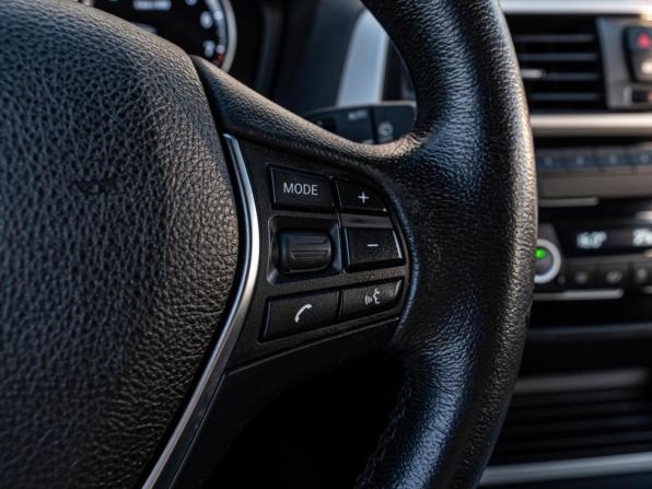 BMW 1 серии II (F20/F21) Рестайлинг 2 с пробегом 2018 года, цена 1 690 000 рублей, 159604 км, хэтчбек, Автокод Объявления