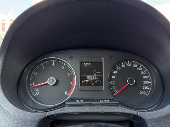 Volkswagen Polo V Рестайлинг с пробегом 2018 года, цена 1 110 000 рублей, 199991 км, седан, Автокод Объявления