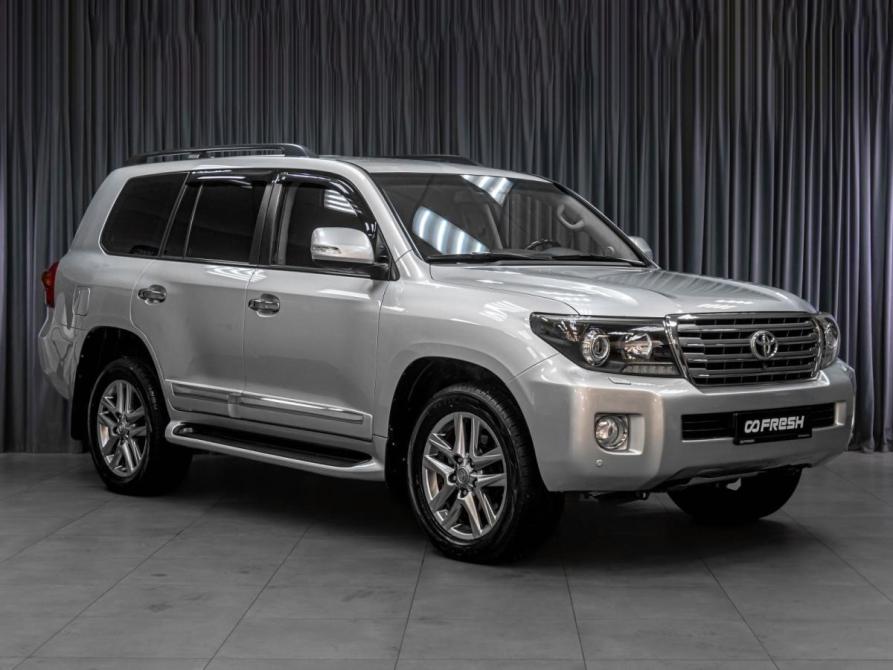 Toyota Land Cruiser 200 Series Рестайлинг 1 Тюмень  - изображение 1