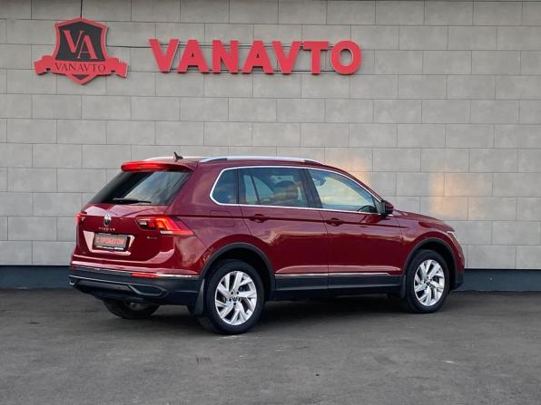 Volkswagen Tiguan II Рестайлинг с пробегом 2021 года, цена 3 200 000 рублей, 63900 км, внедорожник, Автокод Объявления