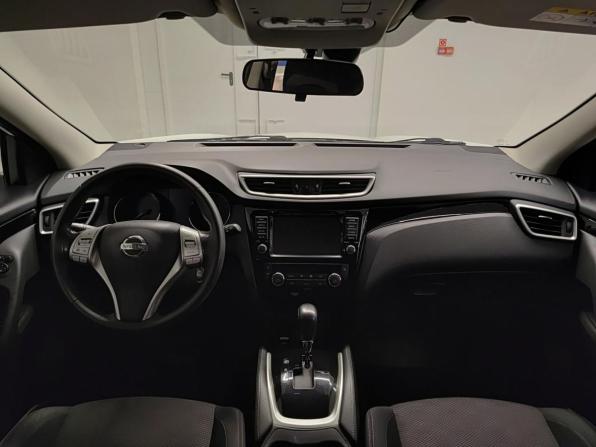 Nissan Qashqai II с пробегом 2018 года, цена 1 925 000 рублей, 119759 км, внедорожник, Автокод Объявления