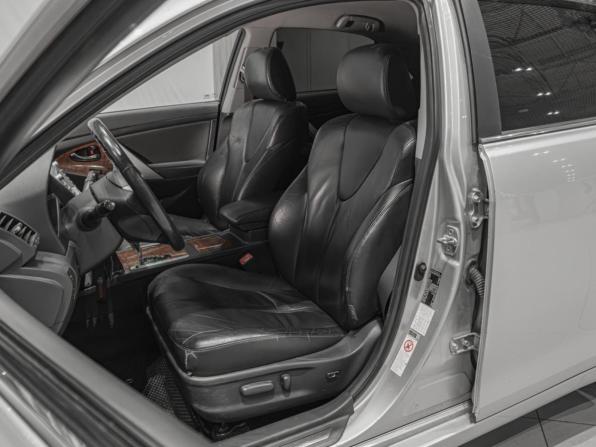 Toyota Camry VI (XV40) Рестайлинг с пробегом 2009 года, цена 930 000 рублей, 383750 км, седан, Автокод Объявления