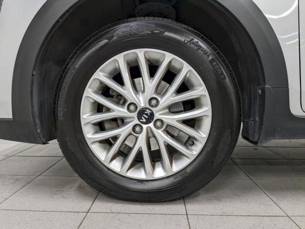 Kia Rio IV Рестайлинг с пробегом 2021 года, цена 1 870 000 рублей, 63873 км, хэтчбек, Автокод Объявления