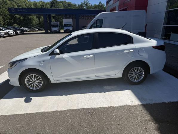 Kia Rio IV с пробегом 2020 года, цена 1 640 000 рублей, 102000 км, седан, Автокод Объявления