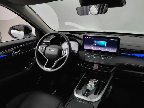 Haval Jolion I Рестайлинг с пробегом 2025 года, цена 2 399 000 рублей, 9348 км, внедорожник, Автокод Объявления