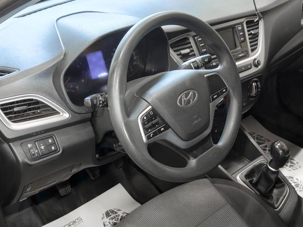 Hyundai Solaris II Рестайлинг с пробегом 2020 года, цена 970 000 рублей, 213591 км, седан, Автокод Объявления