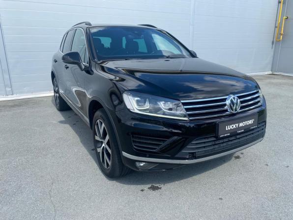 Volkswagen Touareg II Рестайлинг с пробегом 2018 года, цена 3 094 000 рублей, 206882 км, внедорожник, Автокод Объявления