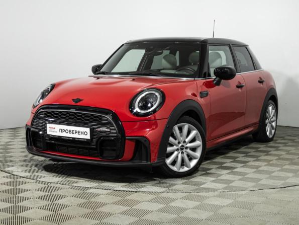 Mini Hatch III (F55/F56) Рестайлинг 2 с пробегом 2021 года, цена 2 649 700 рублей, 40838 км, хэтчбек, Автокод Объявления
