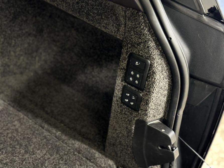Land Rover Range Rover IV Рестайлинг Санкт-Петербург  - изображение 33