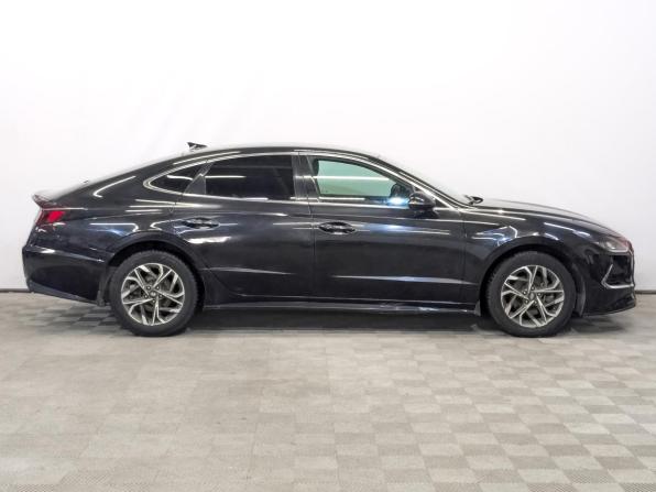Hyundai Sonata VIII (DN8) с пробегом 2022 года, цена 2 475 000 рублей, 91868 км, седан, Автокод Объявления
