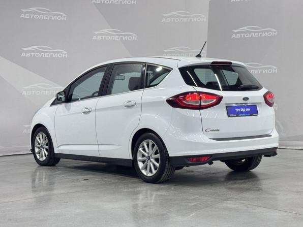 Ford C-MAX II Рестайлинг с пробегом 2017 года, цена 1 100 000 рублей, 152993 км, компактвэн, Автокод Объявления