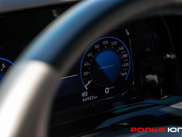 Volkswagen Golf VIII с пробегом 2021 года, цена 2 458 000 рублей, 63754 км, хэтчбек, Автокод Объявления