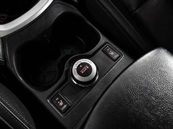 Nissan Qashqai II с пробегом 2017 года, цена 1 790 000 рублей, 79665 км, внедорожник, Автокод Объявления