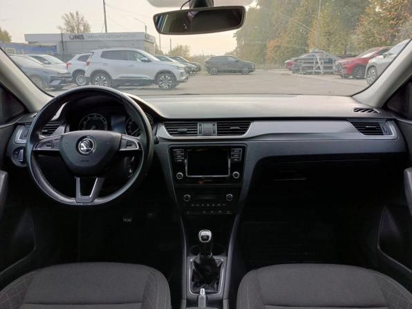 Skoda Rapid I Рестайлинг с пробегом 2019 года, цена 1 036 000 рублей, 196723 км, лифтбек, Автокод Объявления