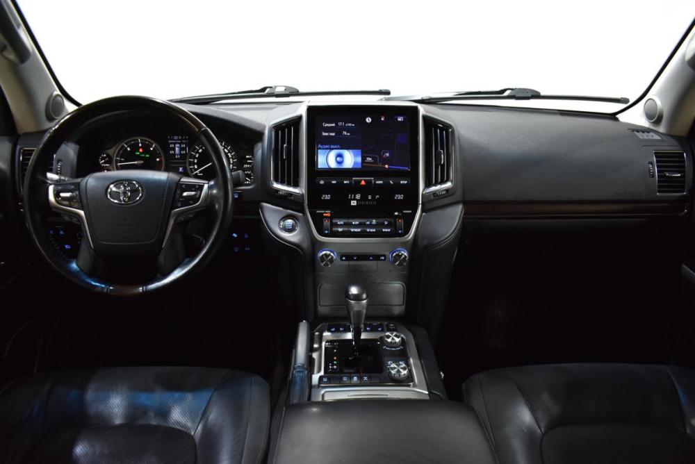 Toyota Land Cruiser 200 Series Рестайлинг 2 Сургут  - изображение 22