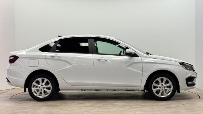 Lada (ВАЗ) Vesta I Рестайлинг (NG) с пробегом 2024 года, цена 1 419 000 рублей, 25609 км, седан, Автокод Объявления