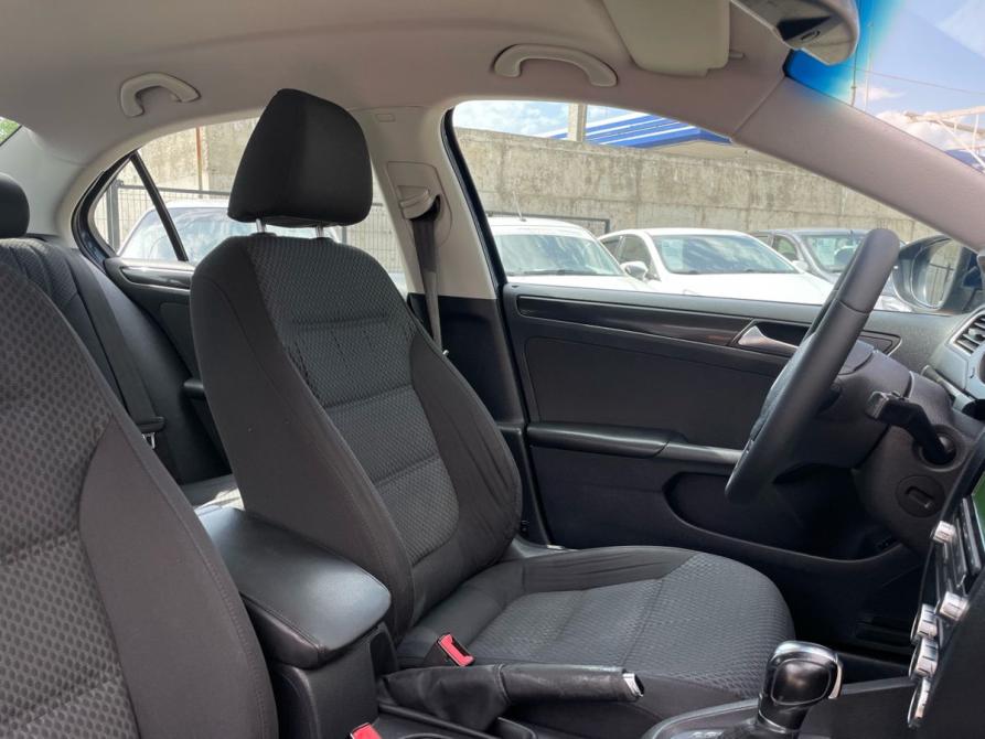 Volkswagen Jetta VI Краснодар  - изображение 21