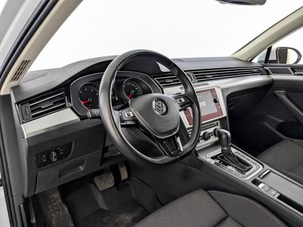 Volkswagen Passat B8 с пробегом 2019 года, цена 2 185 000 рублей, 75901 км, седан, Автокод Объявления