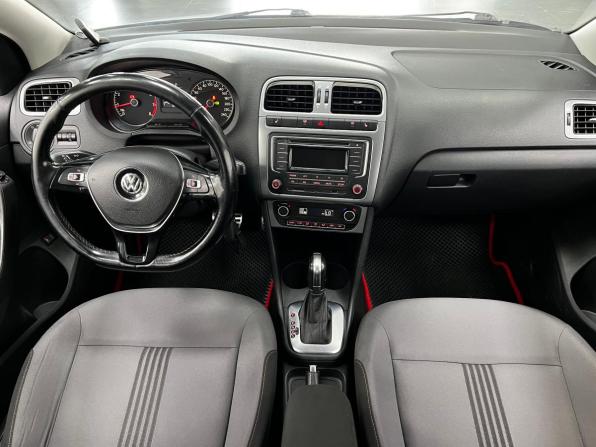 Volkswagen Polo V Рестайлинг с пробегом 2016 года, цена 990 000 рублей, 188914 км, седан, Автокод Объявления