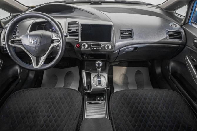 Honda Civic VIII Рестайлинг с пробегом 2010 года, цена 769 000 рублей, 303000 км, седан, Автокод Объявления