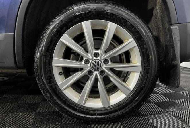 Volkswagen Tiguan I Рестайлинг с пробегом 2012 года, цена 1 400 000 рублей, 137086 км, внедорожник, Автокод Объявления