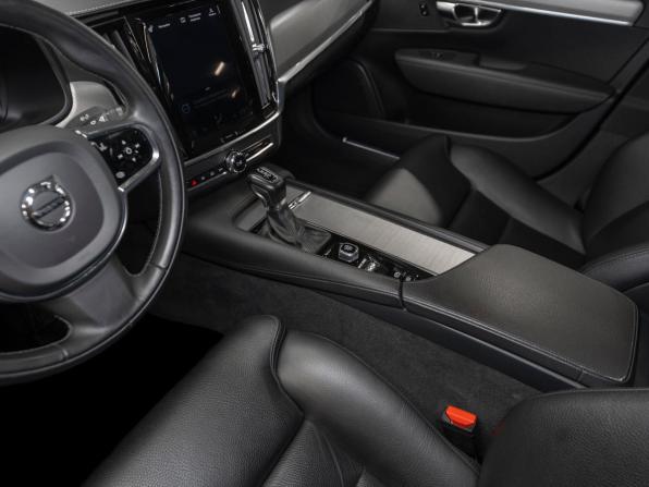 Volvo S90 II с пробегом 2019 года, цена 2 775 000 рублей, 120826 км, седан, Автокод Объявления