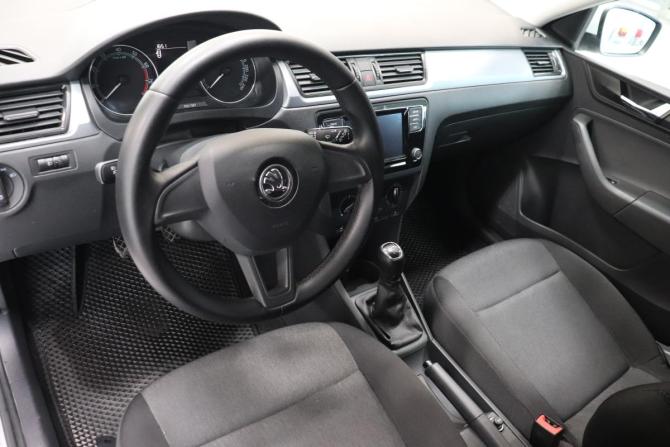 Skoda Rapid I Рестайлинг с пробегом 2018 года, цена 1 216 000 рублей, 84258 км, лифтбек, Автокод Объявления