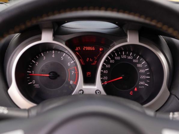 Nissan Juke I Рестайлинг с пробегом 2017 года, цена 1 400 000 рублей, 129575 км, внедорожник, Автокод Объявления