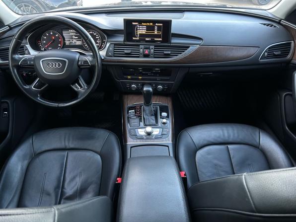 Audi A6 IV (C7) Рестайлинг с пробегом 2015 года, цена 1 720 000 рублей, 246551 км, седан, Автокод Объявления