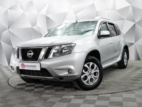 Nissan Terrano III (D10)