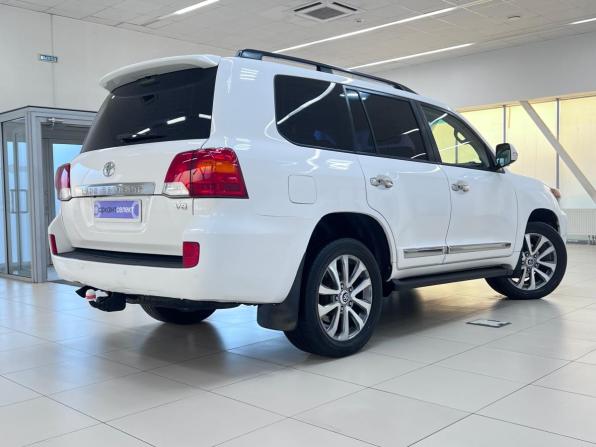 Toyota Land Cruiser 200 Series Рестайлинг 1 с пробегом 2012 года, цена 3 350 000 рублей, 299710 км, внедорожник, Автокод Объявления