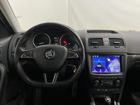 Skoda Yeti I Рестайлинг с пробегом 2017 года, цена 1 270 000 рублей, 211721 км, внедорожник, Автокод Объявления