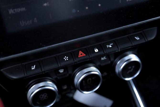 Renault Arkana I с пробегом 2019 года, цена 1 329 000 рублей, 136000 км, внедорожник, Автокод Объявления