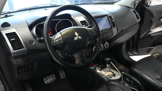 Mitsubishi Outlander II с пробегом 2007 года, цена 1 085 000 рублей, 257707 км, внедорожник, Автокод Объявления