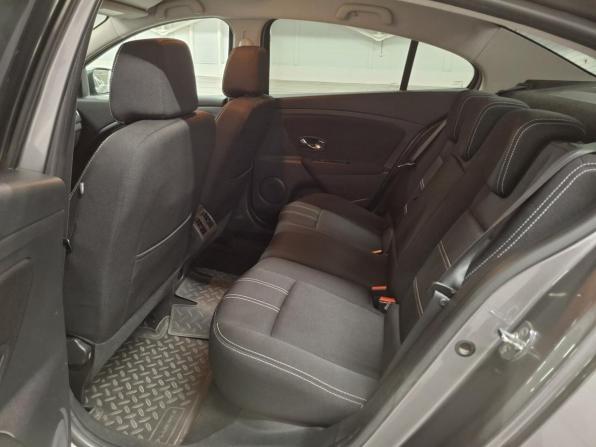 Renault Fluence I Рестайлинг с пробегом 2013 года, цена 780 000 рублей, 158320 км, седан, Автокод Объявления
