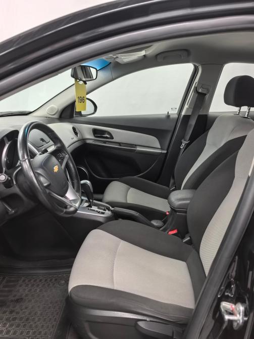 Chevrolet Cruze I Рестайлинг Санкт-Петербург  - изображение 9