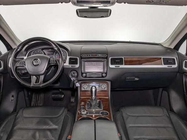 Volkswagen Touareg II Рестайлинг с пробегом 2016 года, цена 2 625 000 рублей, 147407 км, внедорожник, Автокод Объявления