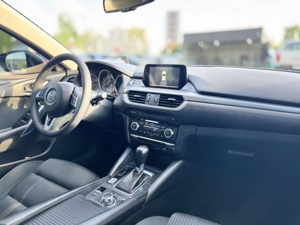 Mazda 6 III (GJ) Рестайлинг с пробегом 2015 года, цена 2 049 000 рублей, 124852 км, седан, Автокод Объявления