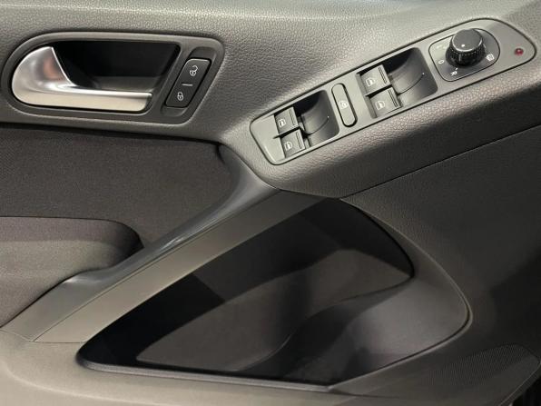 Volkswagen Tiguan I Рестайлинг с пробегом 2014 года, цена 1 519 000 рублей, 151235 км, внедорожник, Автокод Объявления