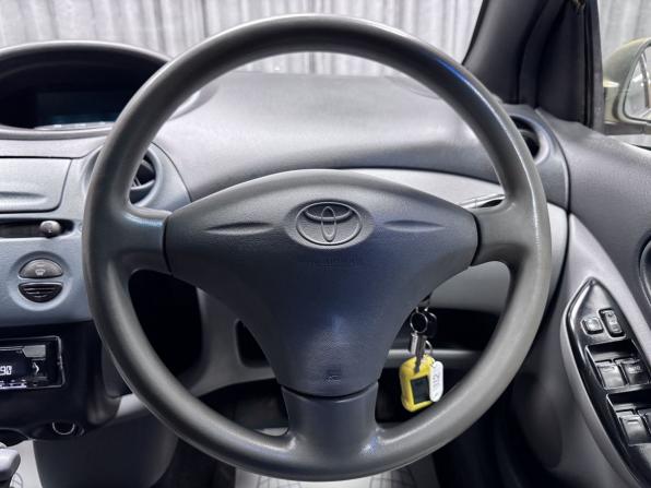 Toyota Vitz I (P10) с пробегом 1999 года, цена 340 000 рублей, 170909 км, хэтчбек, Автокод Объявления