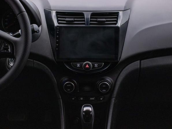 Hyundai Solaris I Рестайлинг с пробегом 2015 года, цена 1 110 000 рублей, 119192 км, седан, Автокод Объявления