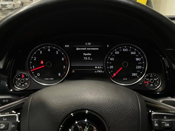 Volkswagen Touareg II Рестайлинг с пробегом 2015 года, цена 2 490 000 рублей, 166249 км, внедорожник, Автокод Объявления