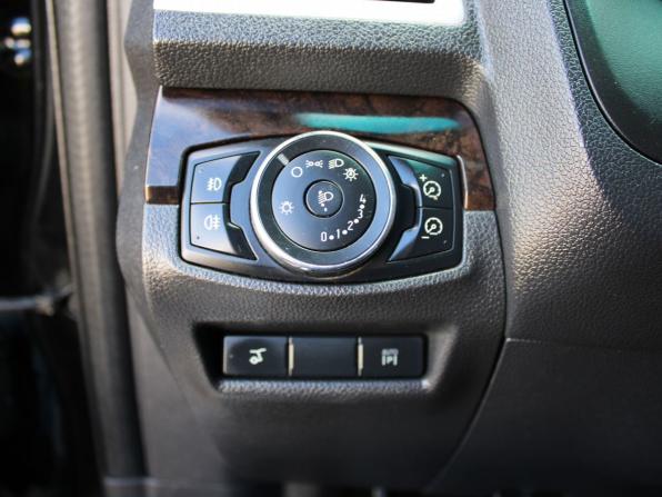 Ford Explorer V с пробегом 2012 года, цена 1 239 000 рублей, 275717 км, внедорожник, Автокод Объявления