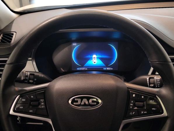JAC J7 I с пробегом 2023 года, цена 1 049 000 рублей, 41000 км, лифтбек, Автокод Объявления