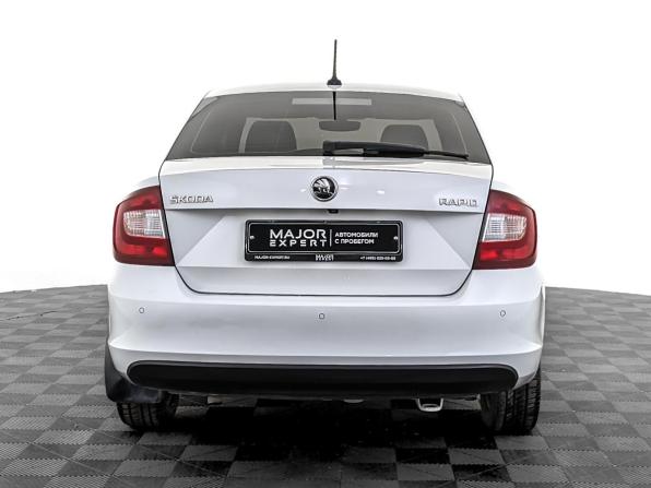 Skoda Rapid I Рестайлинг с пробегом 2019 года, цена 1 100 000 рублей, 199977 км, лифтбек, Автокод Объявления