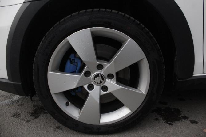 Skoda Octavia III (A7) с пробегом 2015 года, цена 1 395 000 рублей, 313138 км, универсал, Автокод Объявления