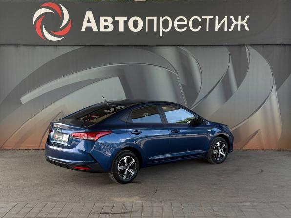 Hyundai Solaris II Рестайлинг с пробегом 2021 года, цена 1 580 000 рублей, 115000 км, седан, Автокод Объявления