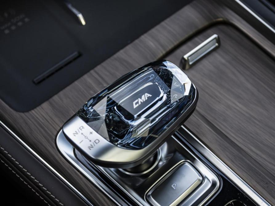 Geely Xingyue L I Рестайлинг 2 Москва  - изображение 19