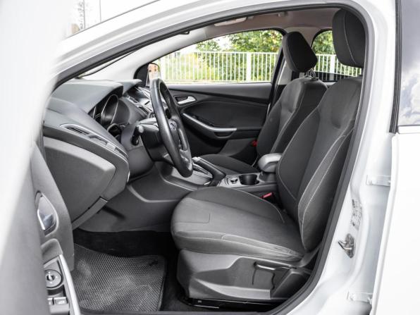 Ford Focus III с пробегом 2012 года, цена 965 000 рублей, 130538 км, седан, Автокод Объявления